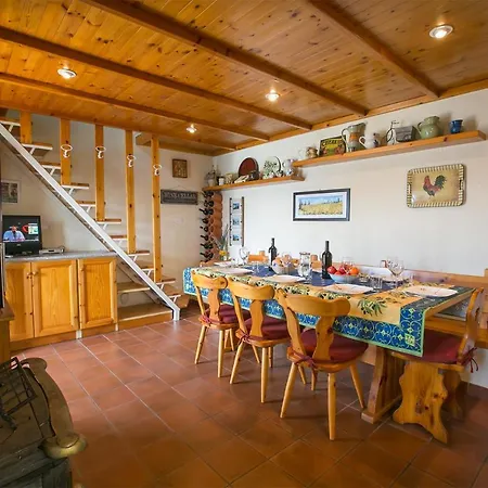 Sleeps 7 *