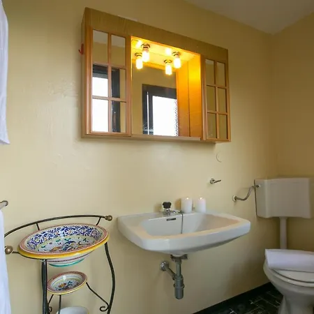 Sleeps 7 * Rezzonico